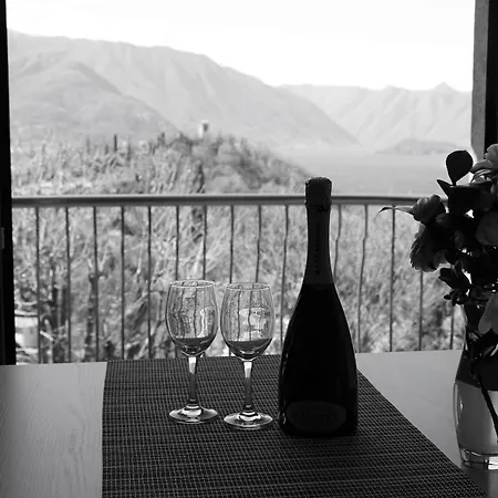 Piccolo Lago La Vacanza Da Sogno Apartment *
