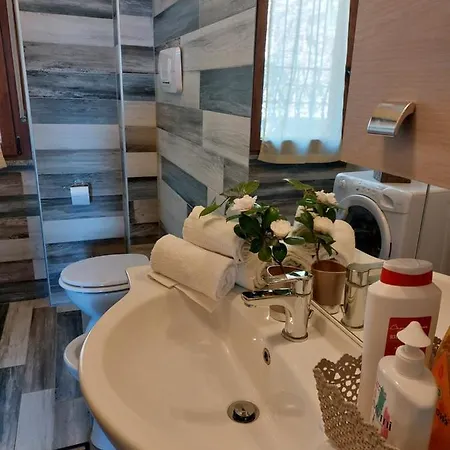 Lejlighed Piccolo Lago La Vacanza Da Sogno